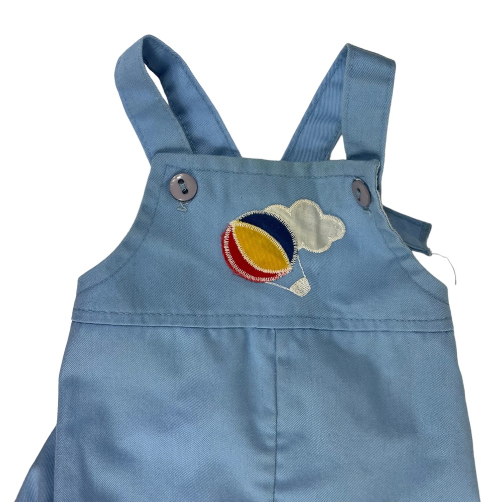 Vintage Hot Air Balloon Cloud Button Strap Permanent Press Blue Overall Shorts